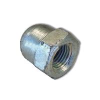 8496
